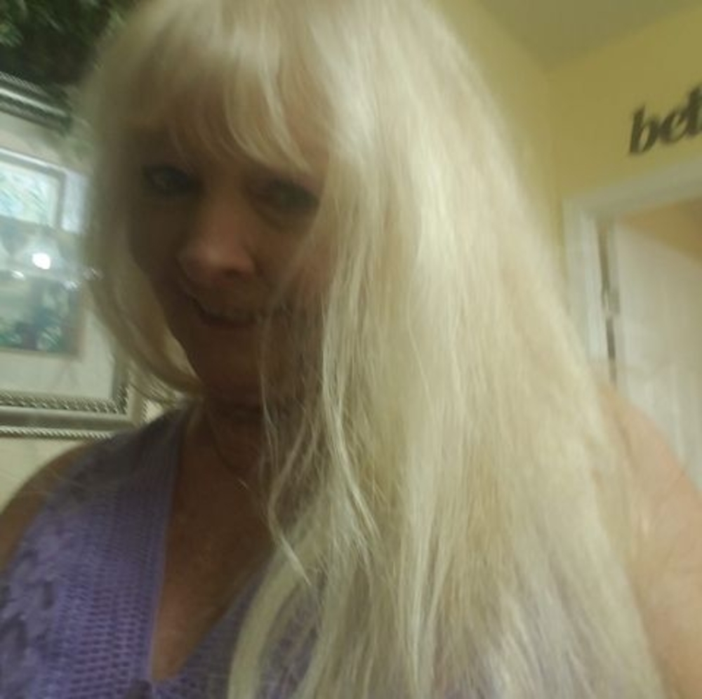Meet your Posher, Debby